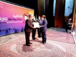 سی و یکمین جشنواره استانی تئاتر کردستان با معرفی برگزیدگان بخش‌های مختلف به کار خود پایان داد. 4