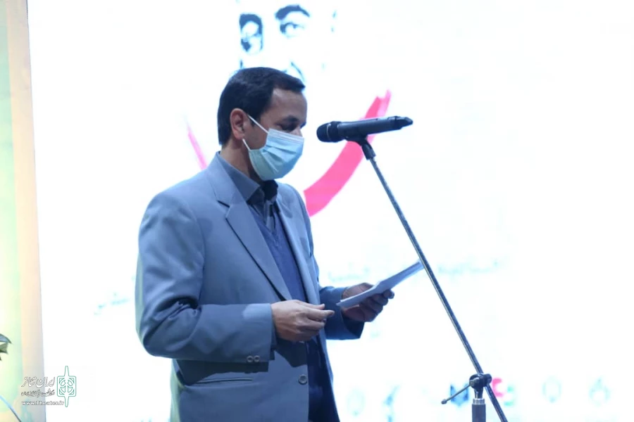 حاج قاسم سلیمانی جدای از رشادتش عشق به هنر داشت
سال آینده جشنواره به صورت بین‌المللی برگزار می‌شود 13