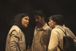 نگاهی به نمایش «اسموکینگ روم» از سی و نهمین جشنواره تئاتر فجر 4