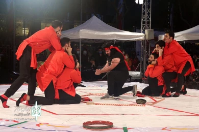 مضحکه در مضحکه