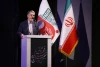 سی و نهمین جشنواره تئاتر فجر برگزیدگان خود را شناخت
تقدیر از خانواده شهید محسن فخری زاده 6