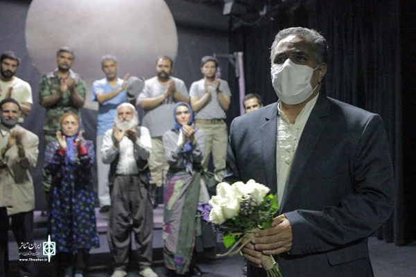 فرزند شهید برونسی از عوامل نمایش «برونسی» قدردانی کرد 3