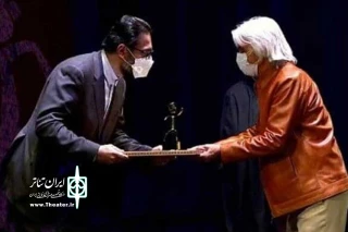 ارزیابی ایرج محمدی از برگزاری مجازی جشنواره عروسکی

قطع زنجیره ابتلا موجب قطع زنجیره ارتباطی فعالان عروسکی نشد
برگزاری دوره‌های آموزشی و کارگاه‌ها نبایدمنحصر به زمان جشنواره باشد