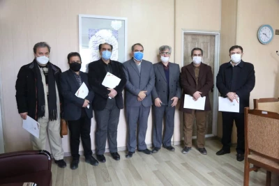 باحضور مدیرکل فرهنگ و ارشاداسلامی استان اردبیل:

اعضای شورای نظارت و ارزیابی نمایش اردبیل معرفی شدند
