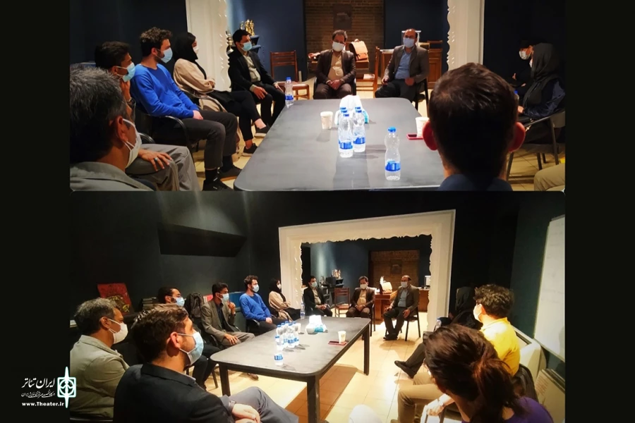 بازدید مدیرکل فرهنگی و اجتماعی وزارت علوم از دبیرخانه جشنواره تئاتر دانشگاهی 2
