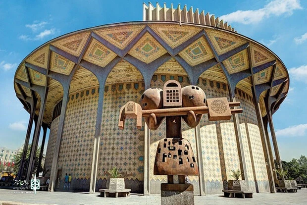 هنرمندان هم در حریم «تئاتر شهر» حس امنیت ندارند!/ مصائب یک شلختگی 2