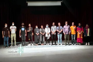 با برگزاری به صورت درون انجمنی در تالار مهر معرفی شدند:

برگزیدگان نخستین جشنواره تک‌گویی انجمن هنرهای نمایشی مرودشت