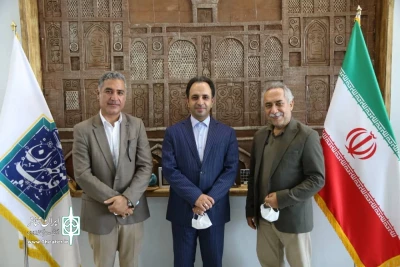 در دیدار دبیر جشنواره تئاتر فجر با شهردار منطقه ۱۲ بررسی شد

مشارکت شهرداری در برگزاری چهلمین جشنواره تئاتر فجر