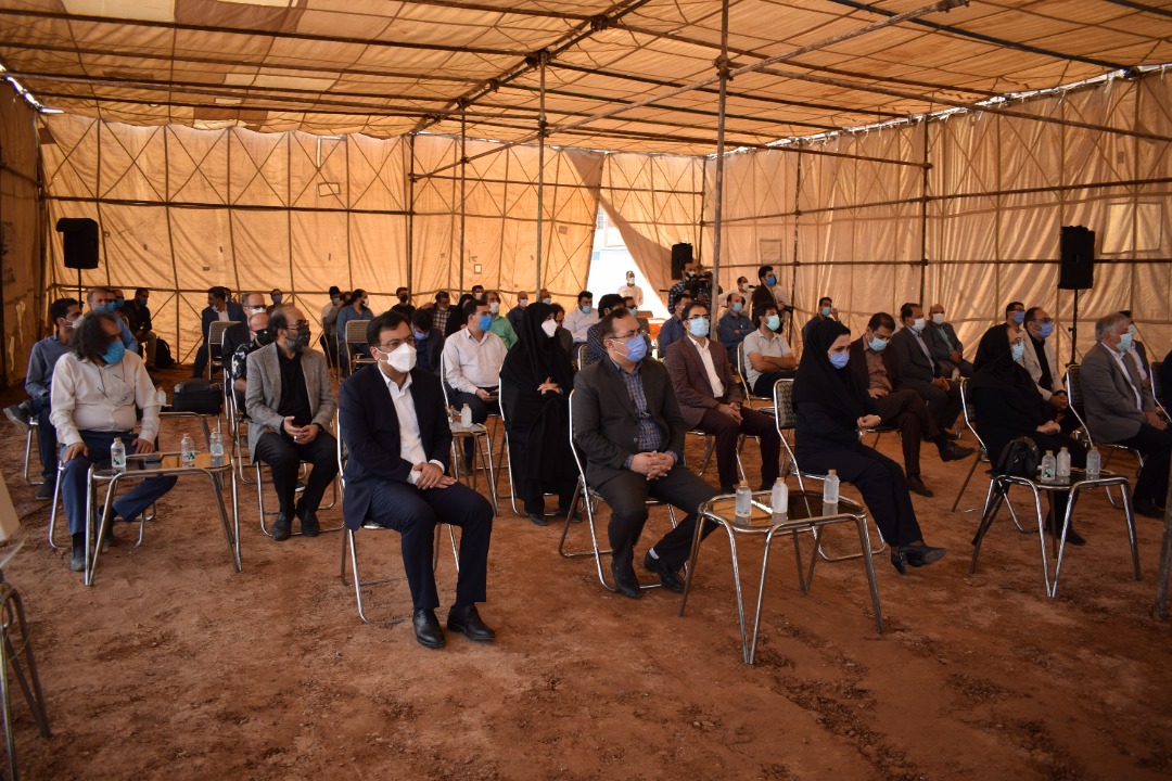 در مراسمی با حضور مسئولین و هنرمندان؛
کلنگ ساخت «تماشاخانه بزرگ یزد» به زمین زده شد