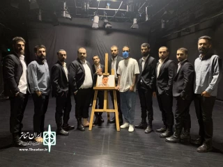 به مناسبت  چهلمین روز درگذشت هنرمند

نمایش «تن‌ها» به علی سلیمانی تقدیم شد