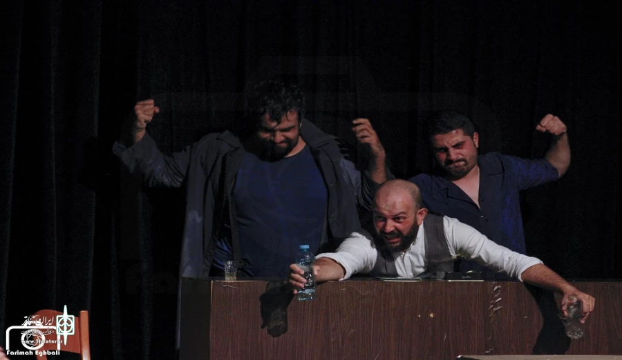 نمایش «سه شب با مادوکس»؛ مهمان تماشاخانه دیوار چهارم  3