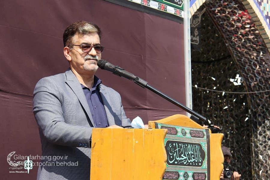 «امیر فخر موسوی» در کنار استاد «محمد  معین» آرام گرفت 3