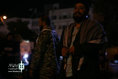 اجرای نمایش خیابانی «سرباز و مکان» در محوطه تئاترشهر