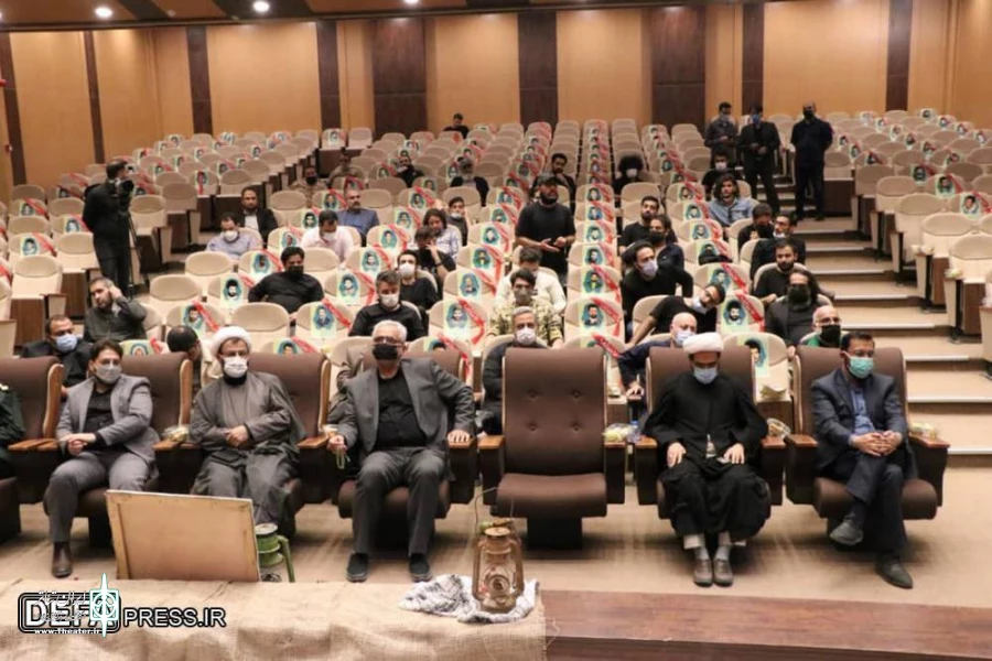 نخستین جشنواره تئاتر خیابانی افلاکیان استان قم برگزیدگان خودرا شناخت. 5