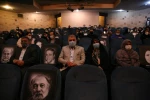 مراسم شب‌چراغ نمایش «شب طولانی یلدا» در تماشاخانه سنگلج