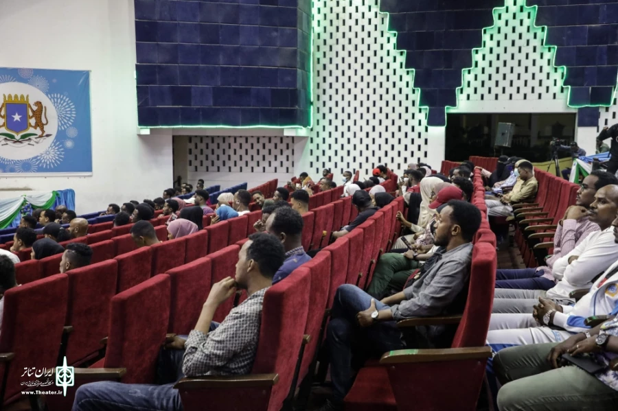 آغاز کار مجدد تئاتر ملی سومالی پس از سی سال 5