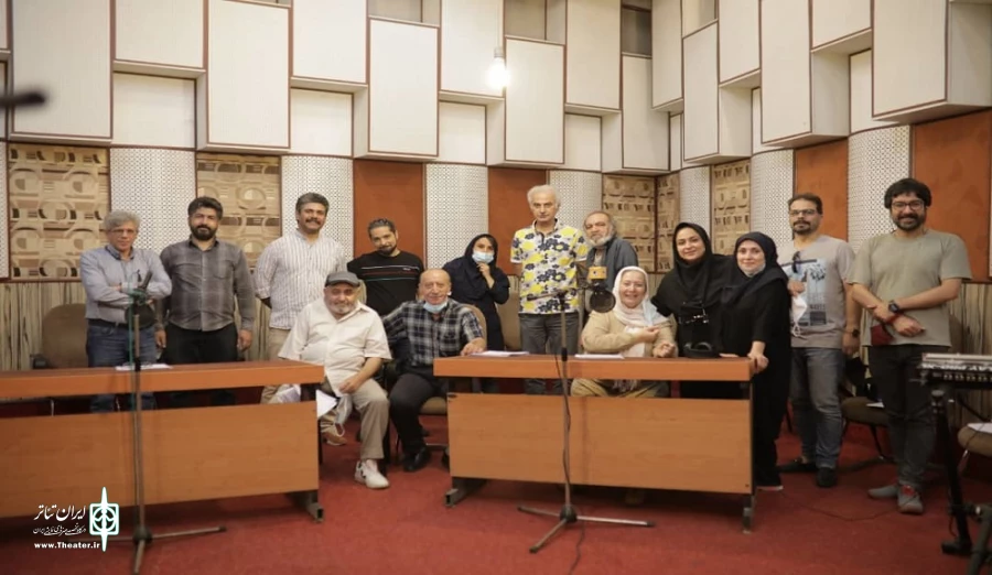 «کاترین هوارد»، «کهنه‌سوار و مرشد» و «سفر عشق» در رادیو نمایش 2