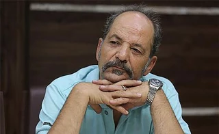 بهرام ابراهیمی در نشست تحلیل ساختار، محتوا و جایگاه ادبیات نمایشی در رادیو بررسی کرد:

فوت و فن بازیگری در نمایش رادیویی