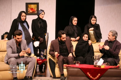 مراسم کاملا آبرومندانه