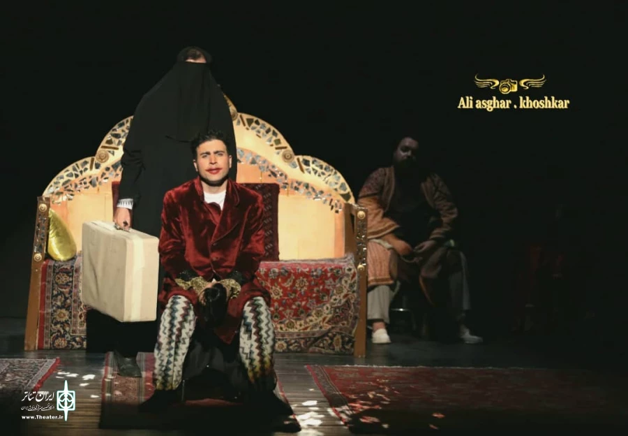 نمایش «مرغ دریایی دایی وانیا» افتتاح شد 15