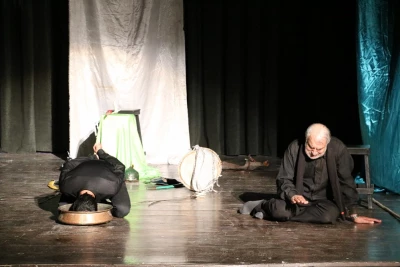 در دومین روز مرحله انتخاب و ارزیابی سی و سومین جشنواره تئاتر استان همدان

چهار نمایش در شهرهای نهاوند و ملایر به روی صحنه می‌رود