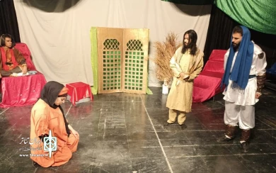 خداوند علم و شمشیر