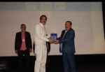 «شکار» تندیس ویژه انجمن منتقدان تئاتر عراق را به دست آورد
جایزه ویژه منتقدین بغداد و سلیمانیه به «me» تعلق گرفت 4