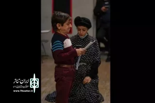 کارگردان نمایش «توراندخت» حاضر در بیستمین جشنواره  آیینی و سنتی:

به برگزیدگان آیینی ‌و سنتی اجرای عمومی بدهید