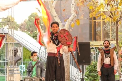 استقبال گرم مخاطبان جشنواره آیینی و سنتی در روزهای سرد تهران

حافظان آیین‌ها وسنت های ایرانی چشم‌انتظارتان هستند