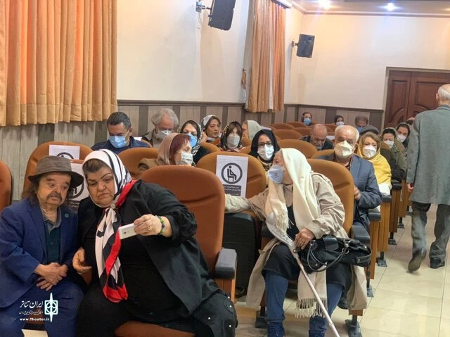 برگزاری جشن تولد هنرمندان پیشکسوت آذرماهی در باغ زیبا 3