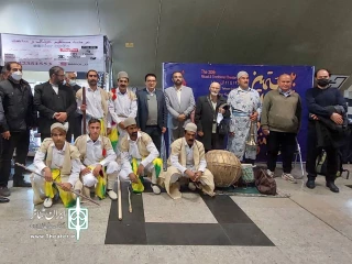 بازدید مدیران اداره کل هنرهای نمایشی و معاونت فرهنگی و اجتماعی مترو تهران از نمایشی در مترو تئاتر شهر

مدیران تئاتری و شهری تماشاگر «ترکه‌بازی» شدند