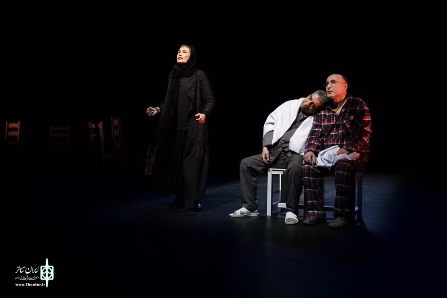 فرودگاه، پرواز شماره ۷۰۷