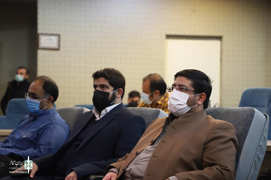 استقبال بی‌نظیر هنرمندان سراسر کشور از اندیشه‌های سردار سلیمانی
باید جشنواره‌ای در تراز شخصیت متعالی سردار سلیمانی داشته باشیم
جشنواره در بیان شأن و منزلت سردار سلیمانی پیشگام بوده 2