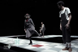The performances of "Ostrich" comes to end