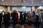 رونمایی از کتاب قطب الدین صادقی از مجموعه ماندگاران صحنه3