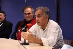 رونمایی از کتاب قطب الدین صادقی از مجموعه ماندگاران صحنه3