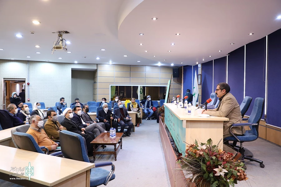 مراسم رونمایی از تازه‌ترین آثار دفتر پژوهش آموزش و انتشارات نمایش اداره‌کل هنرهای نمایشی