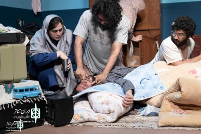 نگاهی به نمایش هملت پشتکوهی

تلنگری به نسل جدید