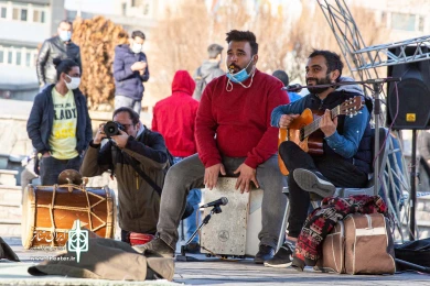 مدافع آخر