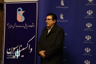 بازدید قادر آشنا از تئاتر فجر