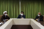 نشست  هنرمندان و مسئولان تئاتری اقلیم کردستان کشور عراق حاضر در جشنواره با قادر آشنا