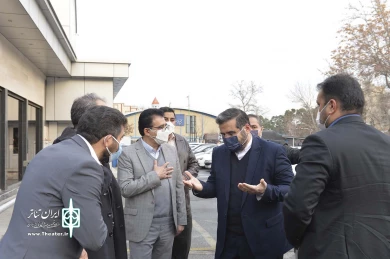 وزریر فرهنگ و ارشاد اسلامی میهمان تئاتر فجر