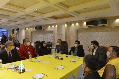 دیدار و گفتگو قادر آشنا با هنرمندان تاجیکستان