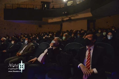 سفیر ایران در تاجیکستان میهمان جشنواره تئاتر فجر