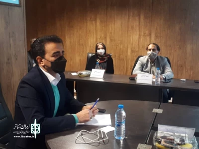 با حضور اعضای هیئت‌مدیره

جلسه مدیران شعب انجمن هنرهای نمایشی استان تهران برگزار شد