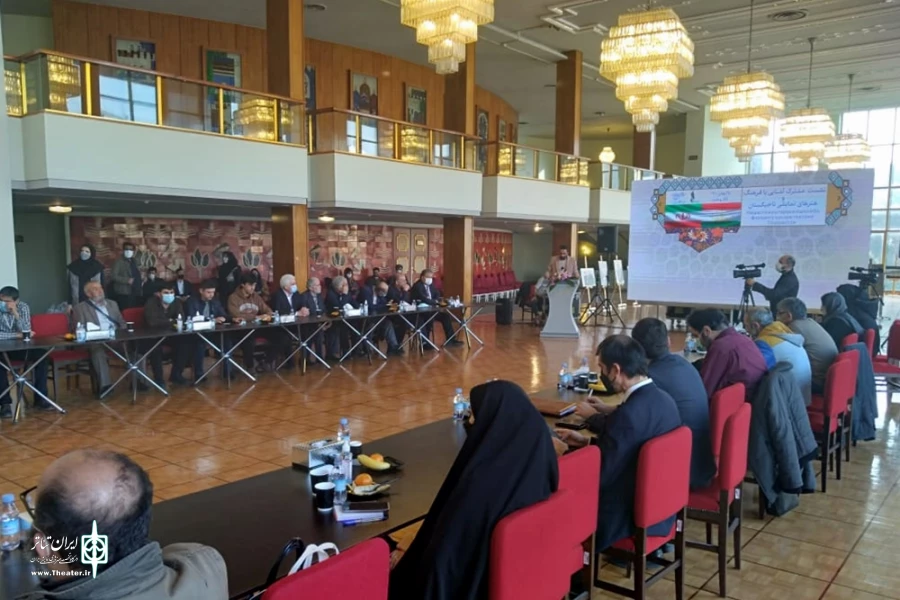 تئاتر بدون حضور تماشاگر مقوله فرهنگی نمی‌شود 3