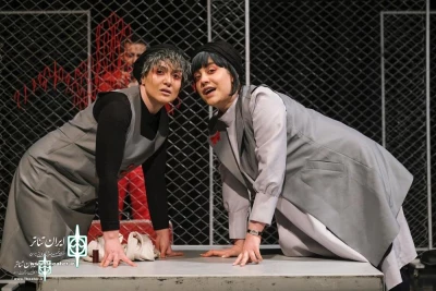 Kōbō Abe’s suitcase comes on stage