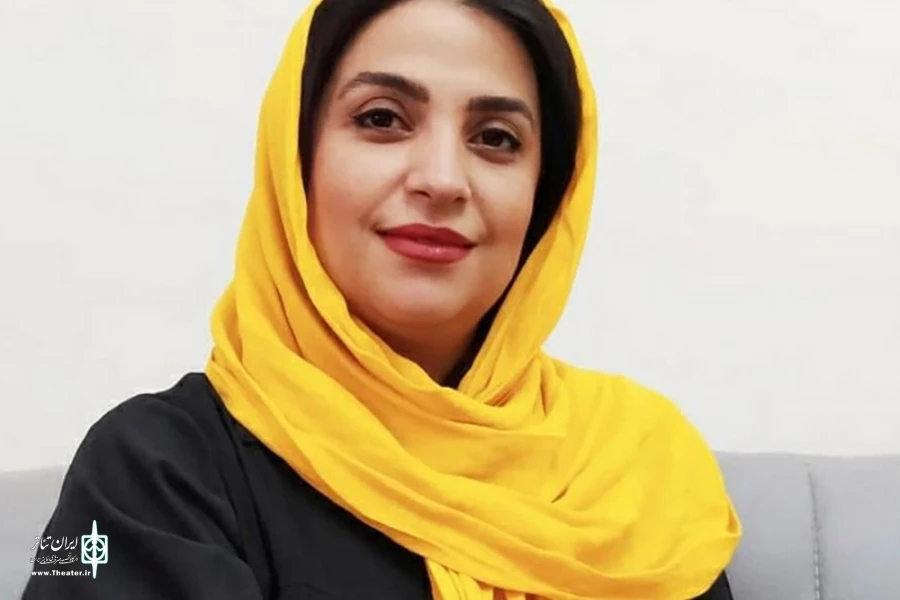 در دنیای هنر نباید از زبان پیچیده استفاده کرد
بر حضوری بودن  جشنواره تاکید دارم 2