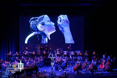 آغازی برای حضور انسان‌های مکانیکی و انواع و اقسام ربات هوشمند روی صحنه تئاتر

اجرای اپرا توسط یک ربات آواز خوان ژاپنی
