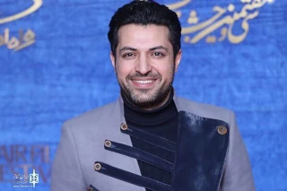 اشکان خطیبی با دو نمایش در تماشاخانه ملک